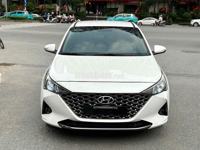 Hyundai Accent 2023 1.4 AT - 52000 km