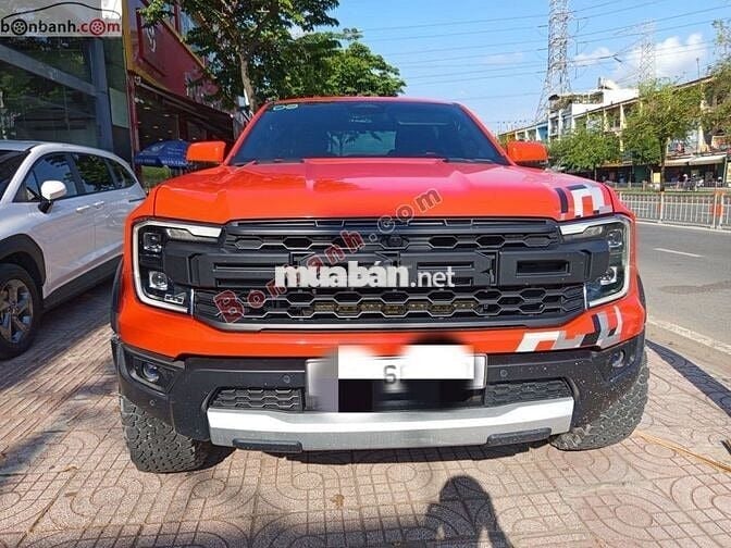 Ford Ranger Raptor 2.0L 4x4 AT 2023  nguyên bản