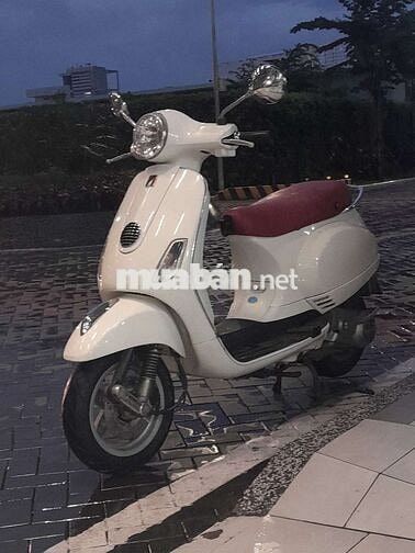Cần tiền chữa bệnh bán xe