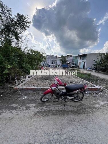 Đất thổ cư trung đông 10 HÓC MÔN