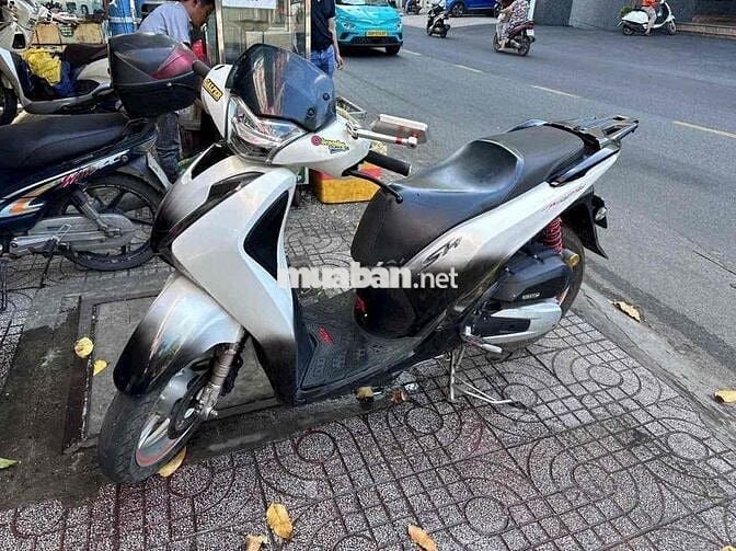 SH 150i CBS 2017