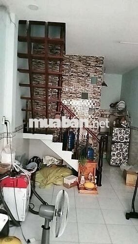 6tr chốt cọc 1thang nhà 3×10 1lầu đúc 2pn1wc ban công phơi đồ hẻm 4m