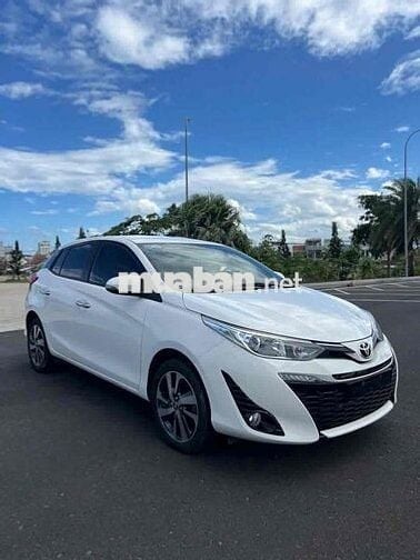 Toyota Yaris 2019 1.5G - 9 km giá *** TTr