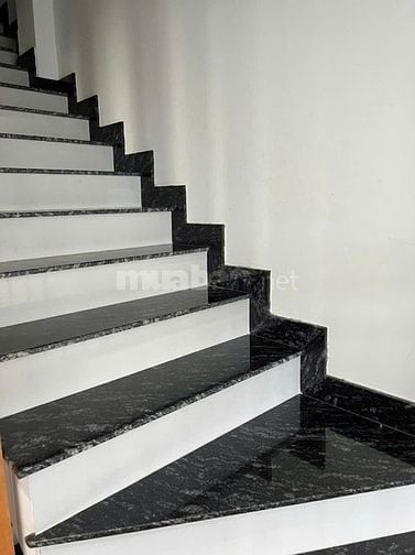 Cho Thuê Nhà Nguyên Căn 158/56 Phạm Văn Chiêu, P.15 Gò Vấp. Giá 15Tr