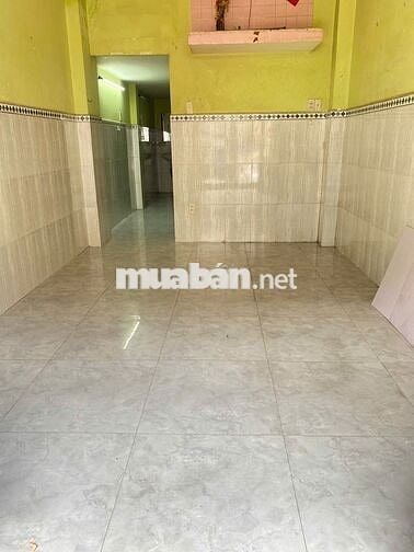 Nhà cho thuê 3 phòng ngủ, hẻm xe hơi, đường Mã Lò gần BV