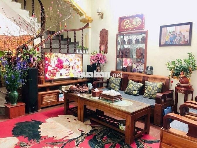 Tam Trinh - 105, nhà vườn , dân xây  chắc chắn , full nội thất.