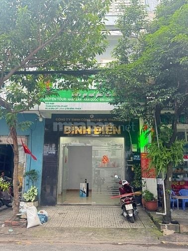 Cho thuê nguyên căn mặt tiền 92 Bàu Cát 1, Q.Tân Bình