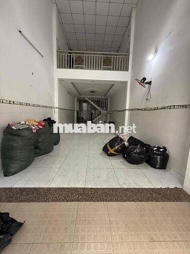 nhà 4x20m lầu lửng 2 phòng ngủ 2wc , hẻm 6m Phạm Đăng Giảng