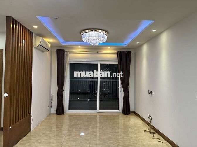 Cho thuê Golden Palace, Mỹ Đình 118m2 3N đồ CB giá 16tr/th có slot oto