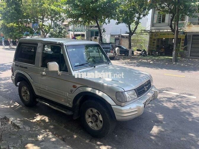 Huyndai Galloper tự động 2 cầu máy dầu