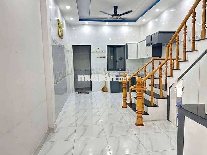 🔥 Nhà Mới Tinh-Khu Tên lửa - 4 x 15 -3 Tầng🔥 sân thượng