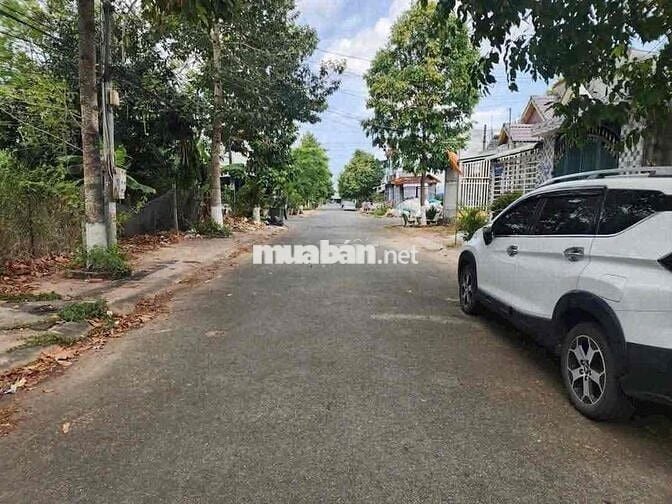 NỀN THỔ CƯ KHU VƯỢT LŨ PHƯỜNG 8