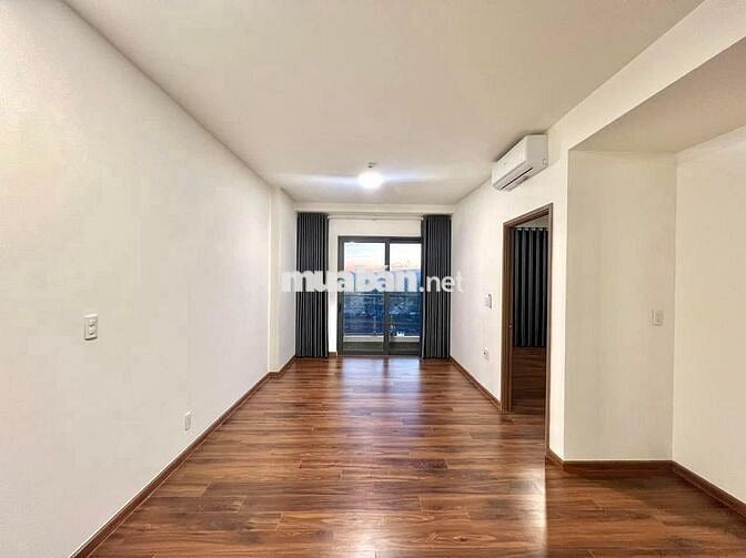 Chính chủ cần bán căn 2PN 2WC - GĐ1 75m2 - View hồ bơi - giá 3,75 tỷ