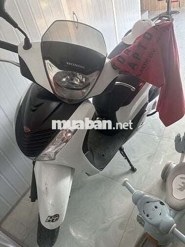 Xe sh nhập ý 125
