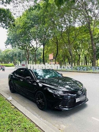 Bán xe 2.0g 2021 màu đen-xe mình đang đi-xe ở hcm