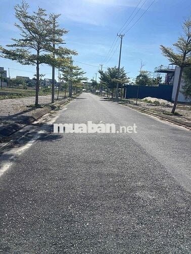 Bán nhanh lô 7b đẹp gần Cocobay 17.5m
