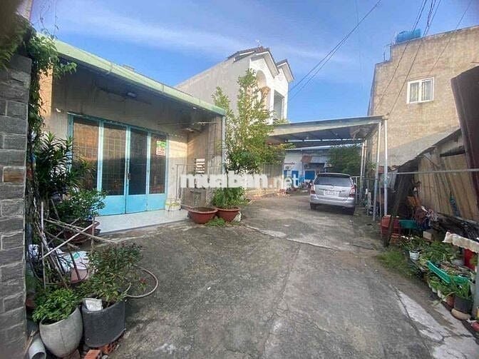 Nhà cấp 4 80m vuông 1/ bùi hữu nghĩa