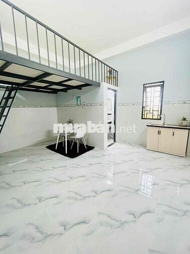 CHO THUÊ PHÒNG SIÊU RỘNG CỬA SỔ TRỜI GẦN ĐH CÔNG NGHIỆP ĐẠI HỌC VLU 5P