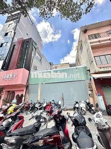 Cho thuê Nhà Q10, Đường Nguyễn Tri Phương 7,5x12m giá 80tr