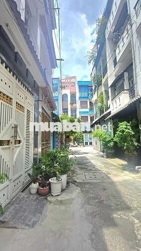 Hẻm xe hơi vô nhà p.14 gò vấp - 50m2 - 4 tầng - 4 phòng ngủ - 6.2 tỷ
