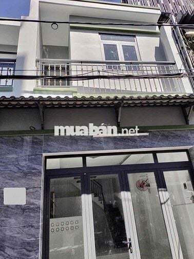 NHÀ CHO THUÊ – 9 TRIỆU/THÁNG 🍁 DT: 4 × 20m – 1 trệt, 1 lầu, gồm 4 ph