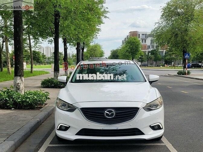 Mazda 6 2016 màu trắng