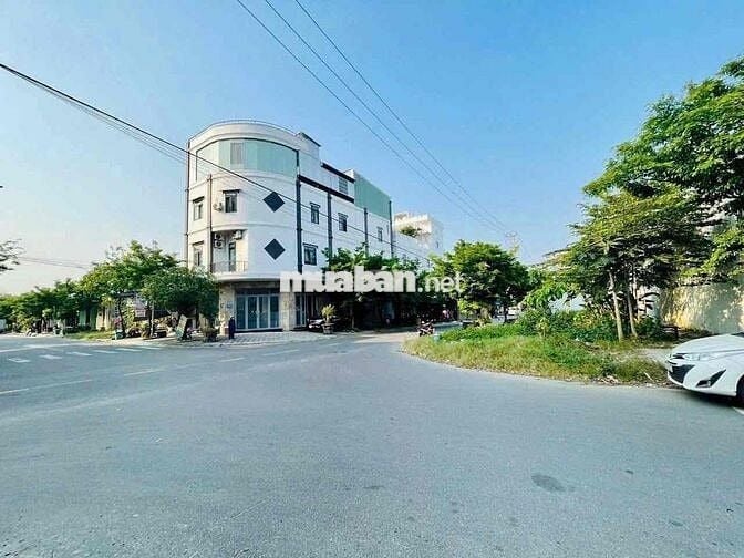 Góc ngã tư Khu Đô Thị Phước Lý 2 mặt tiền đường 7m5