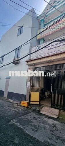 CHO THUÊ NGUYÊN CĂN 3 tầng TRUNG TÂM TÂN PHÚ GIÁ 13,5 TRIỆU