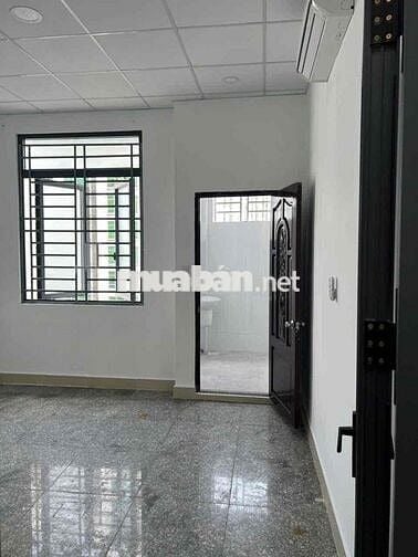 Cho thuê phòng trọ 20m2 ngay Lotte Mart Quận 7