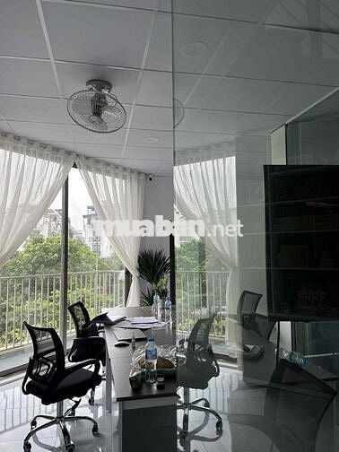 Cho thuê văn phòng 70m2 Town 7.1 Khai Sơn Hill Long Biên HN