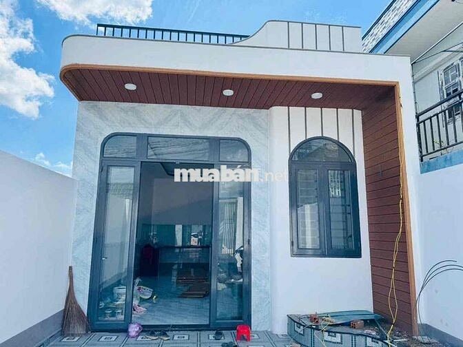 nhà mới xây vừa hoàn thiện xong 95% Villa cấp 4 sổ hồng riêng đất thổ