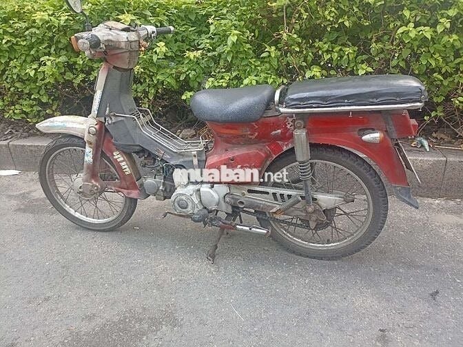 Honda Cub 90 có đề máy êm mạnh còn tin là còn xe