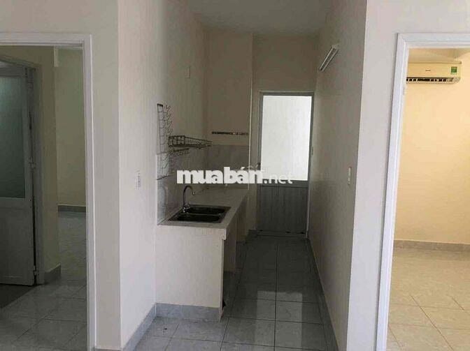 Cho thuê căn hộ HQC 35 Hồ Học Lãm Bình Tân, 2pn 2wc như hình giá 6.5tr
