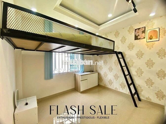 STUDIO CỬA SỔ TRỜI NGAY CỔNG ĐẠI HỌC VĂN LANG CƠ SỞ 3