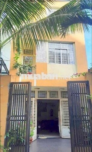 HẺM THOÁNG ĐẸP XE TẢI - XE HƠI ĐẬU TRONG NHÀ - NGAY TỈNH LỘ 10 -