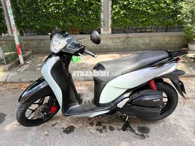 shm xám xi măng ánh hồng gopnoxau đưa 11đ dắt xe