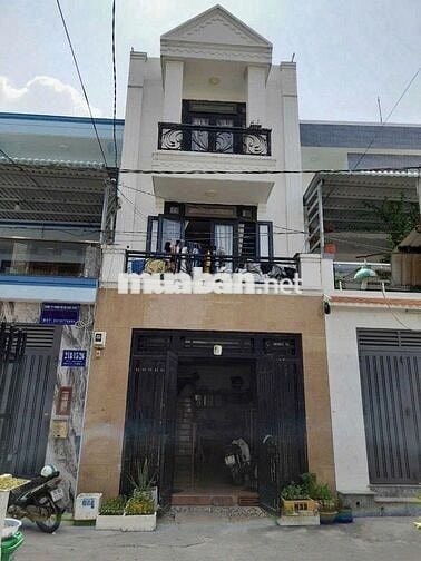 Nhà 1 trệt 2 lầu HXH Nguyễn Thị Đặng giá 10tr/tháng