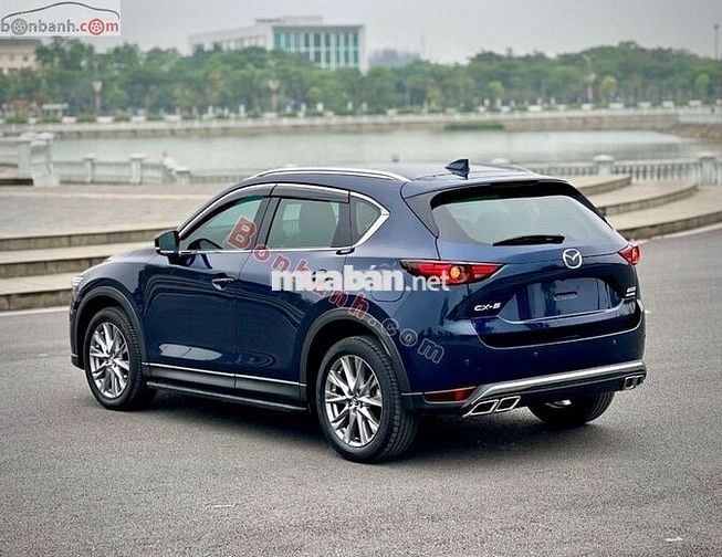 Mazda_CX5_Premium_2020