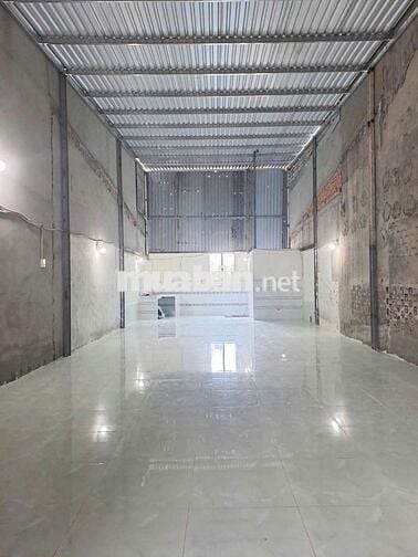 Nhà/Kho 100m2 -- Nền Gạch - Phạm Văn Sáng - Phan Văn Hớn.