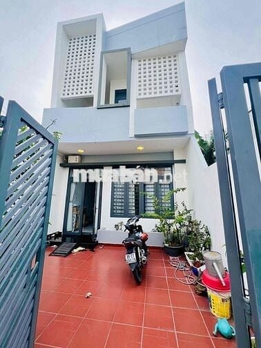 Nhà 1 lầu 1 trệt hẻm dx31 Phú mỹ ,gần chợ,đường 5m thông