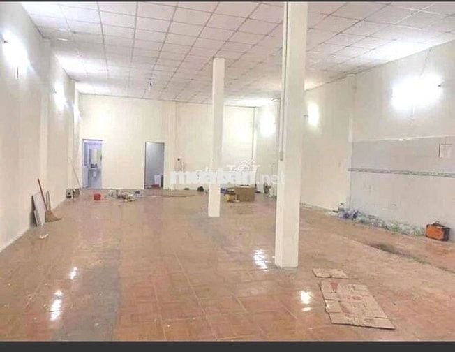 Xưởng 200m2 - Nền Gạch - Vĩnh Lộc - Quách Điêu