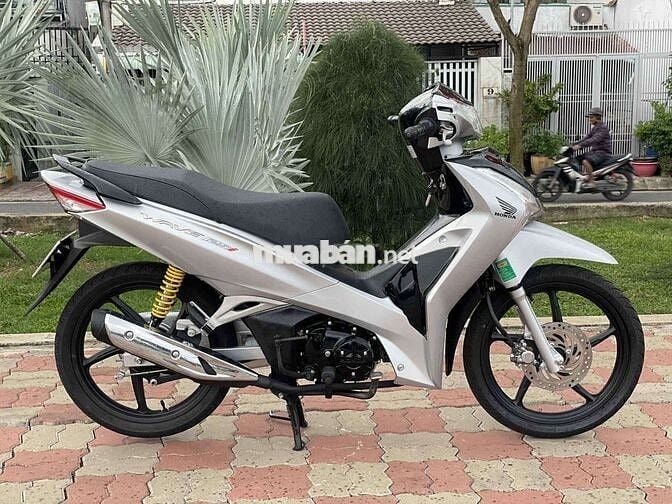Xe đẹp❤️trả trước 15tr5 nhận xe❤️