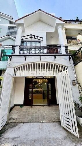 63m2 - Giá 9.5 tỷ - Ngang 5m - Mặt tiền đường nội khu Lê Thị Chợ, Q7