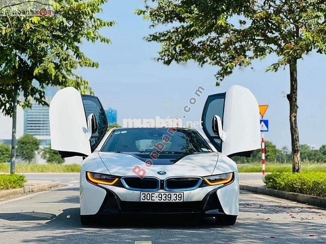 BMW i8 1.5L Hybrid 2014