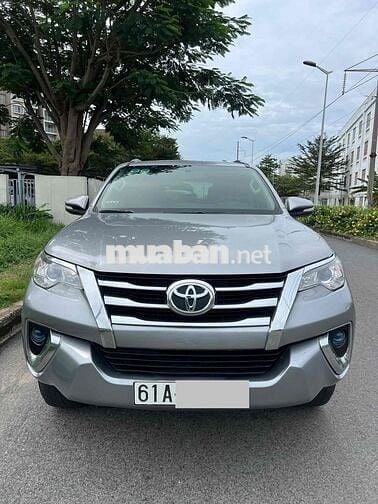 Toyota Fortuner 2017 2.7V AT tự động máy xăng