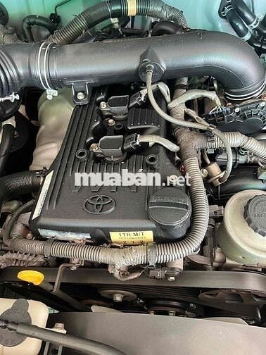Toyota Innova 2014 2.0E - 115000 km