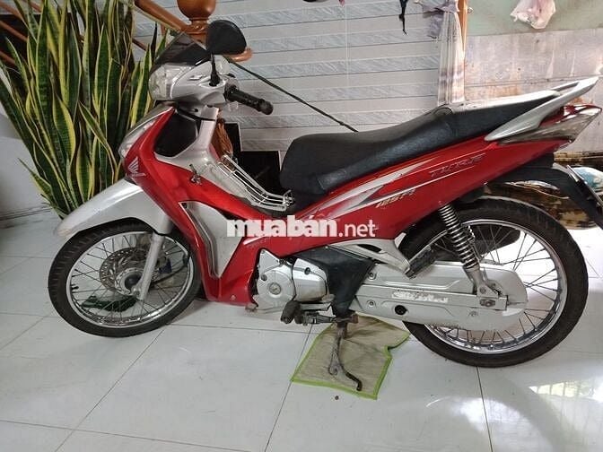 future FI.2013.rất đẹp  máy im thì thầm khỏi bàn