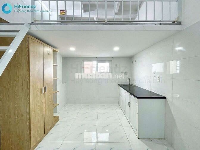 Phòng trọ siêu rộng nhà thang máy gần Ngã 4 Hàng Xanh