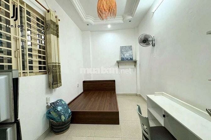 Phòng trọ full nội thất, sạch sẽ full nội thất đường Phan Đăng Lưu.