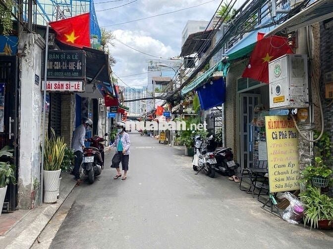 BÁN NHÀ LÊ VĂN LƯƠNG - HXH - TÂN KIỂNG - QUẬN 7 - DÒNG TIỀN 10TR/THÁNG